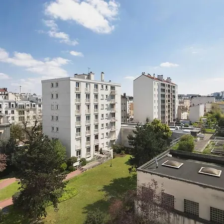 View Paris Door Location Metro Apartment